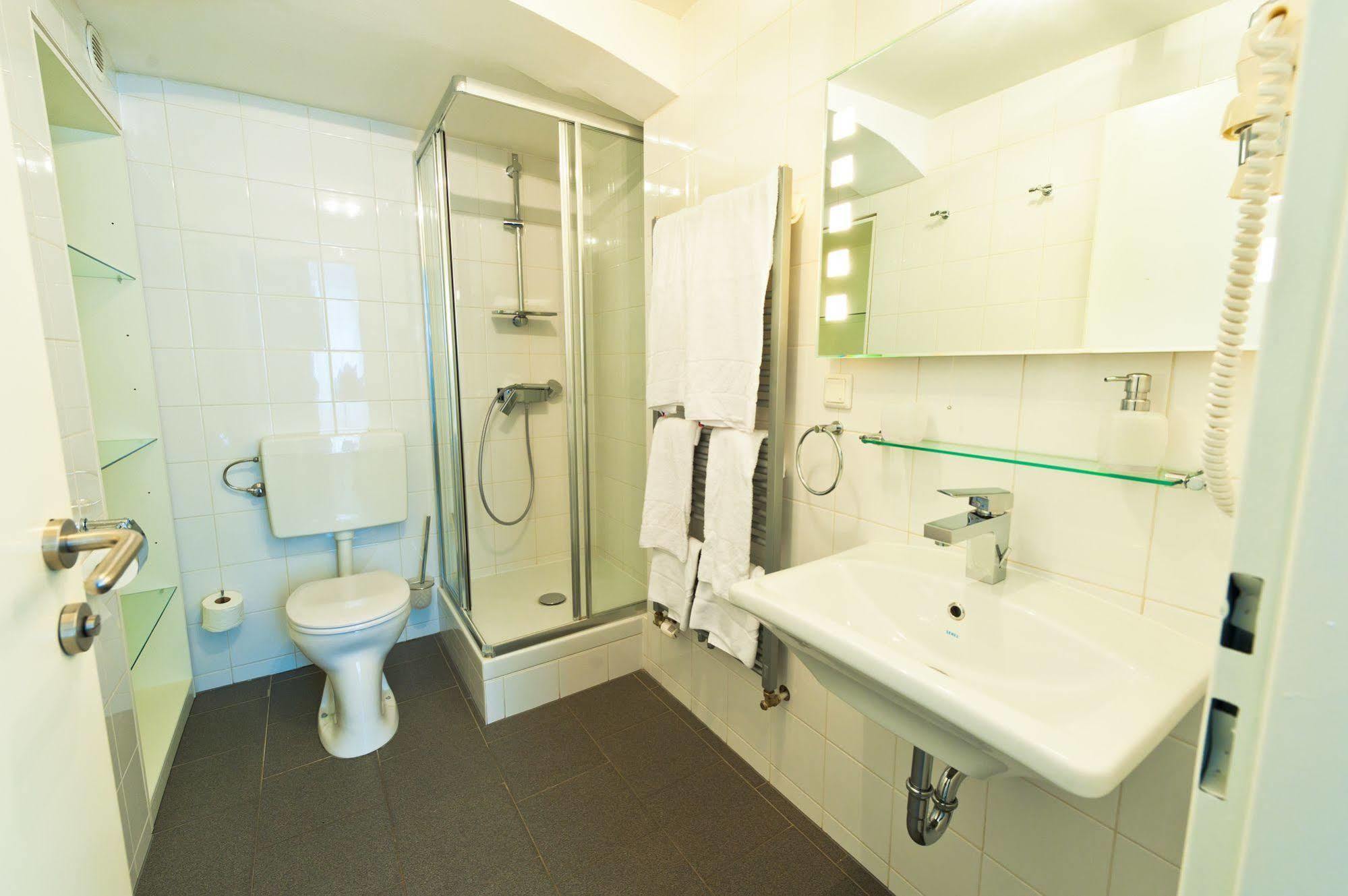Vox Design Hotel Viena Exterior foto